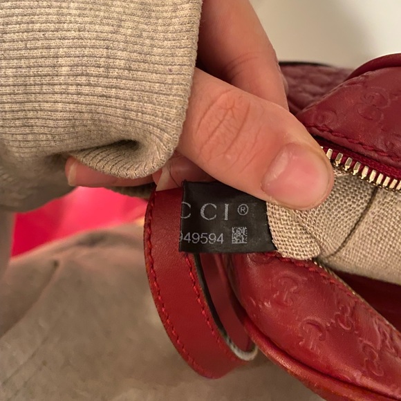 COPY - Gucci Crossbody Bag - Picture 15 of 17